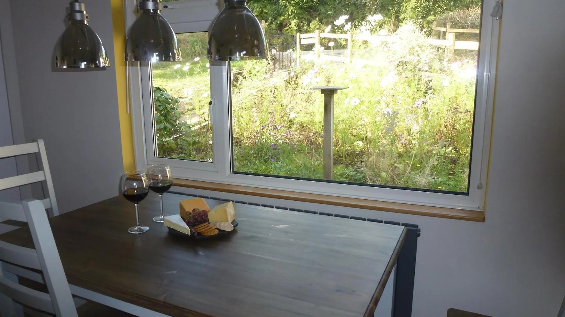 Briardene Cottage - Devon Countryside - Sleeps 6 Exeter
